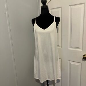 House of Harlow 1960 x Revolve White Slip Dress - Minimalist V-Neck Mini size L